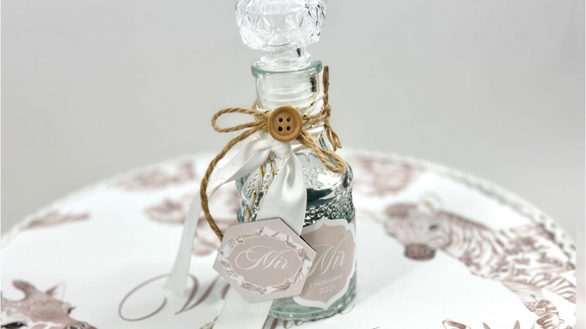 Trusou botez Dior Beige Nude Baby Safari tematică exotică și elegantă 23